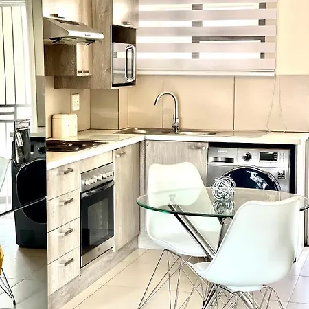Ground Floor Apartment Midrand Exterior photo